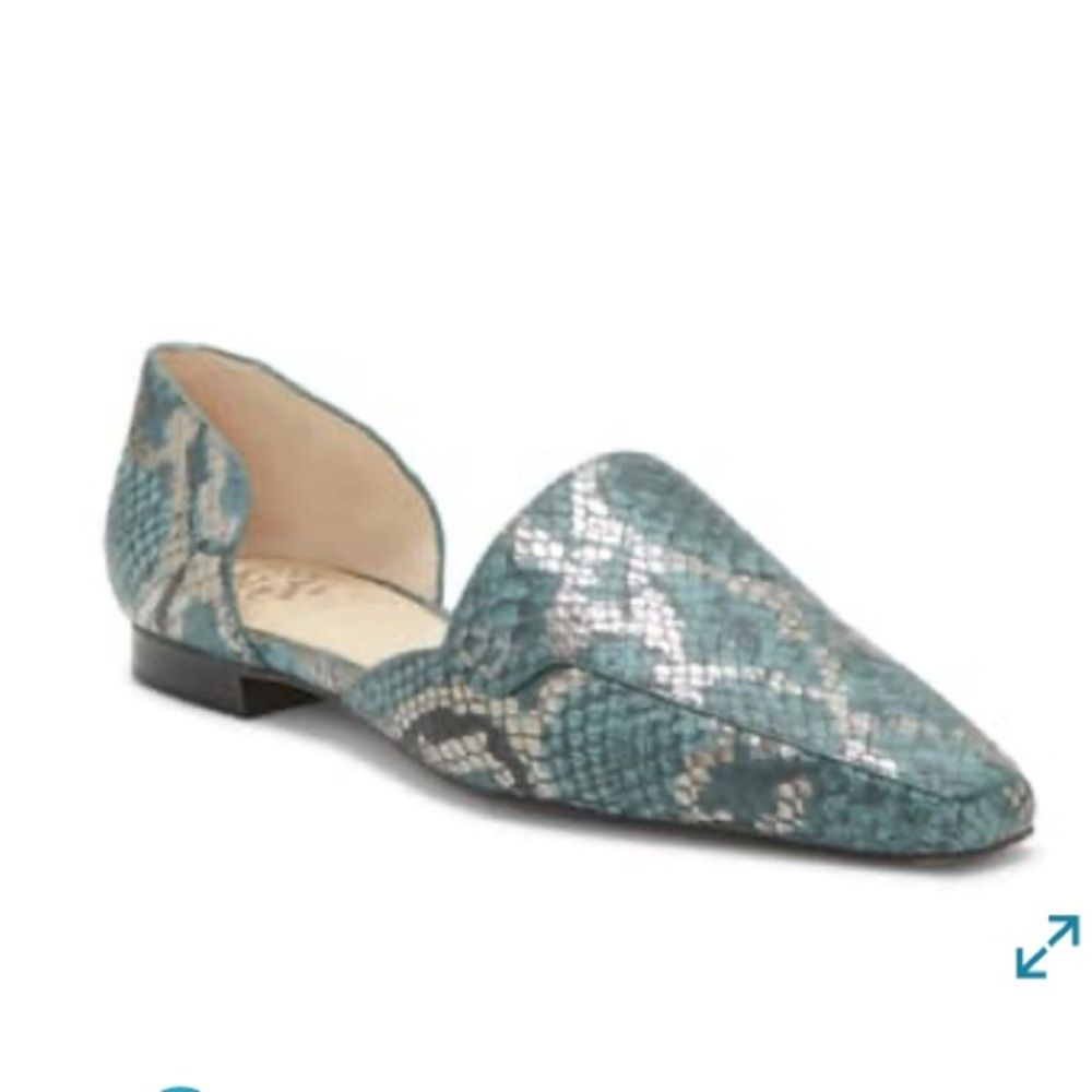 Vince Camuto Kordie Leather Flats